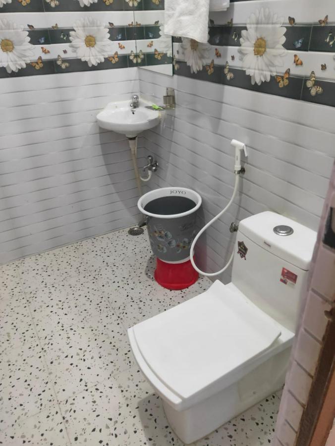 אגרה The Orchid Villa Homestay - Walkable Distance From Taj Mahal מראה חיצוני תמונה